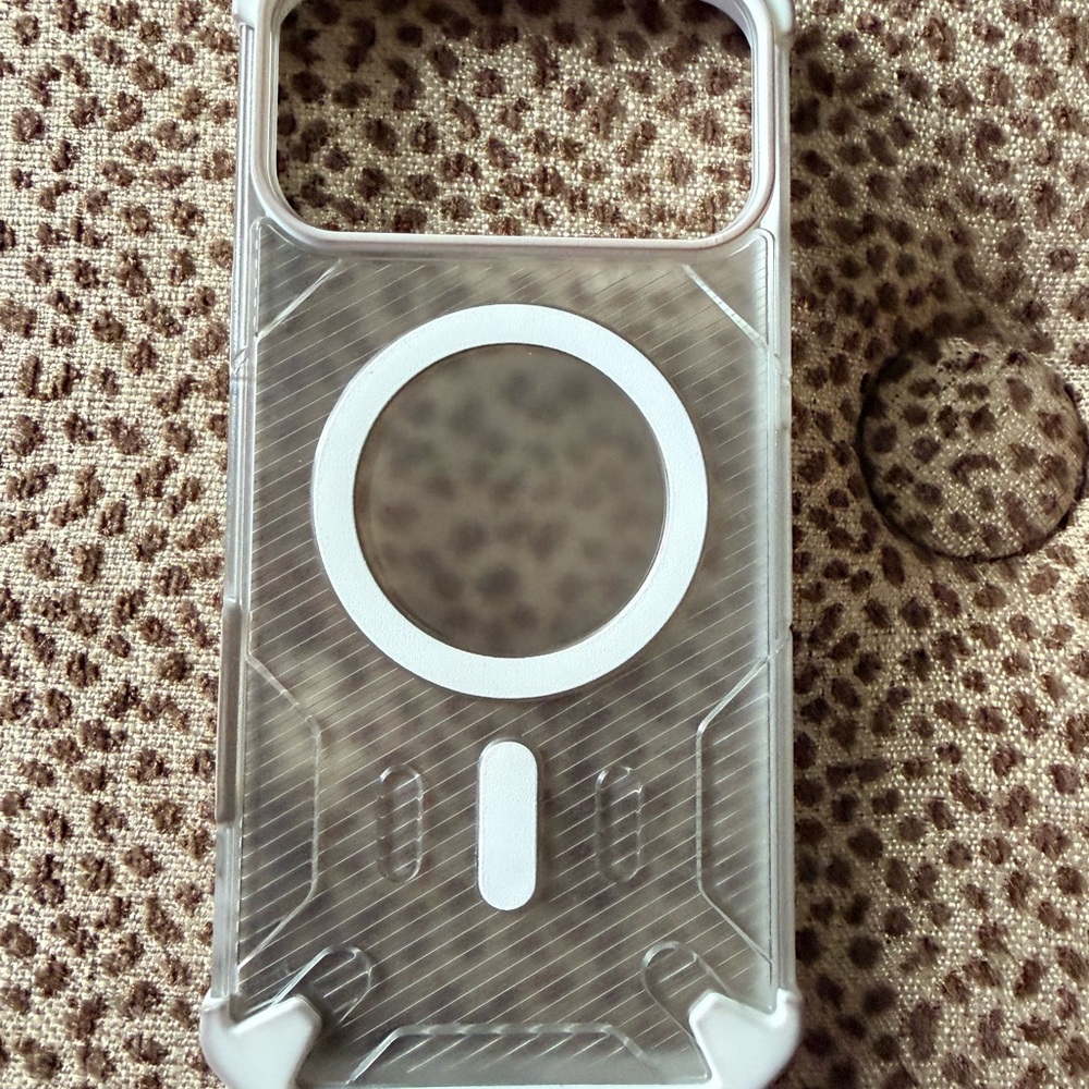 IPhone 17 Pro Max Case with White Accents